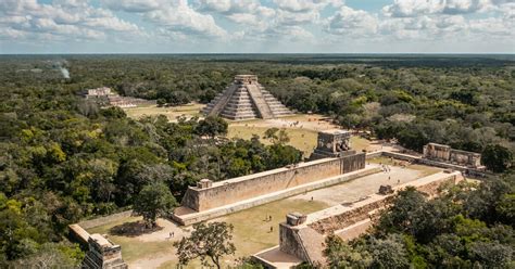  The 869 AD Maya Revolt Against Chichen Itza: A Saga of Divine Kingship, Ritual Warfare, and Unexpected Consequences